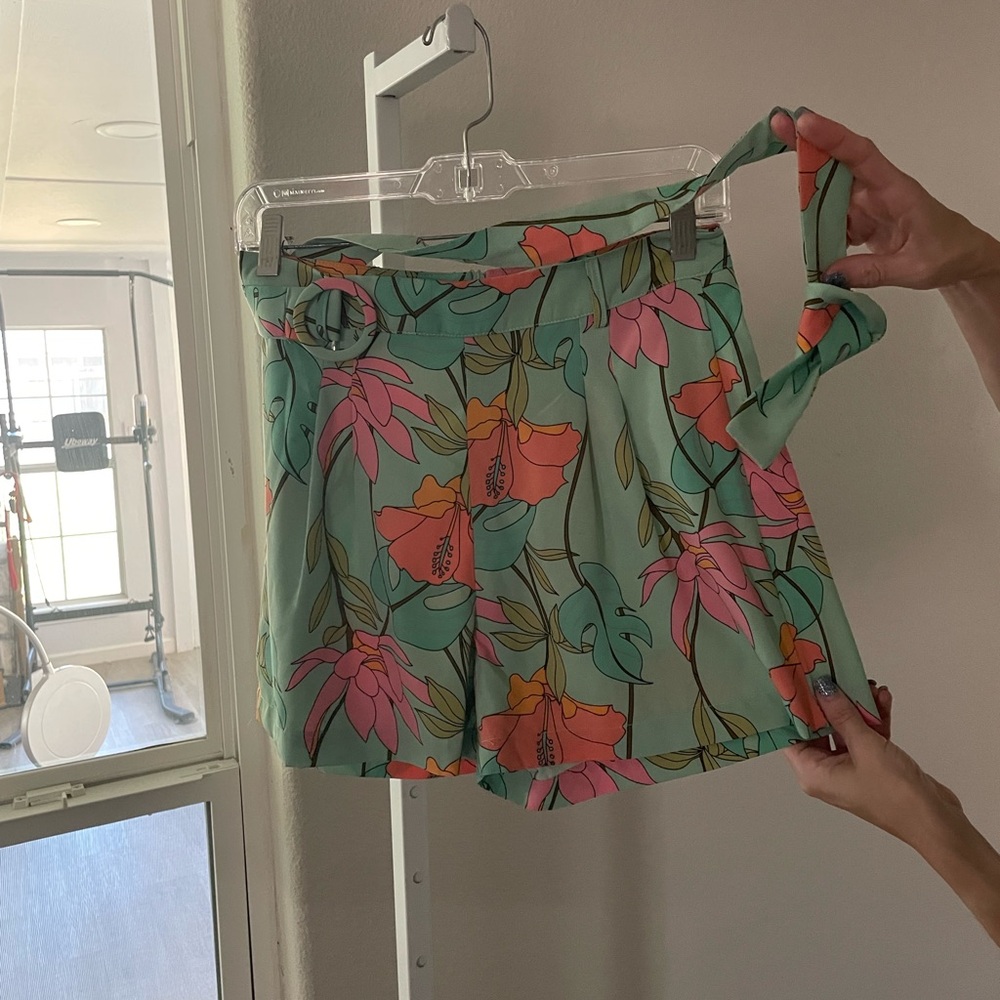 Floral Print High-Waisted Shorts